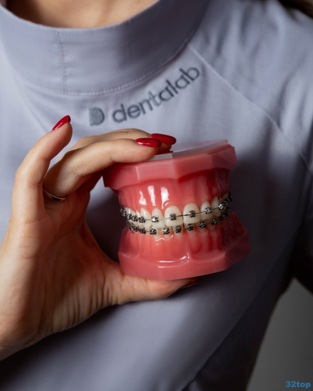 Стоматологическая клиника DENTALAB (ДЕНТАЛАБ) м. Комендантский